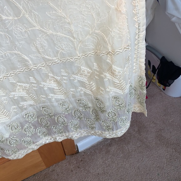 CUTE Pakistani outfit - Picture 6 of 9